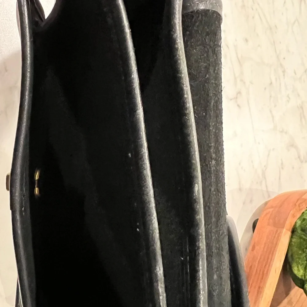 Coach Black Leather Women's purse. Excellent condition. No rips, tears. - Picture 9 of 10